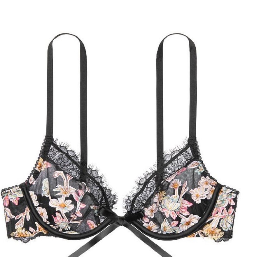 Victoria’s Secret Dream Angels Unlined Low Cut Demi Floral Embroidered Bra